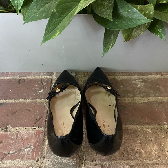 Kate Spade Black Patent Jolene Heels Size 7.5B - Picture 6 of 8